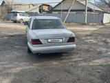 Mercedes-Benz E 280 1993 годаfor1 600 000 тг. в Алматы – фото 3
