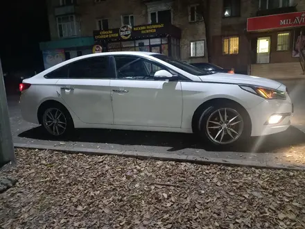 Hyundai Sonata 2015 года за 7 500 000 тг. в Талдыкорган