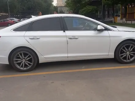 Hyundai Sonata 2015 года за 7 500 000 тг. в Талдыкорган – фото 6