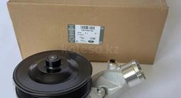 LR123392 Land Rover водяной насос original за 120 000 тг. в Алматы – фото 4