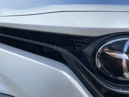 Toyota Camry 2019 года за 15 900 000 тг. в Алматы – фото 6