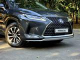 Lexus RX 300 2021 годаүшін20 500 000 тг. в Алматы – фото 2
