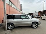 Toyota Highlander 2002 годаүшін7 500 000 тг. в Алматы – фото 3