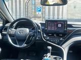 Toyota Camry 2022 года за 13 500 000 тг. в Актау