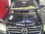 Volkswagen Touareg 2005 годаүшін3 900 000 тг. в Алматы