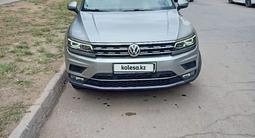 Volkswagen Tiguan 2018 года за 12 500 000 тг. в Астана – фото 2