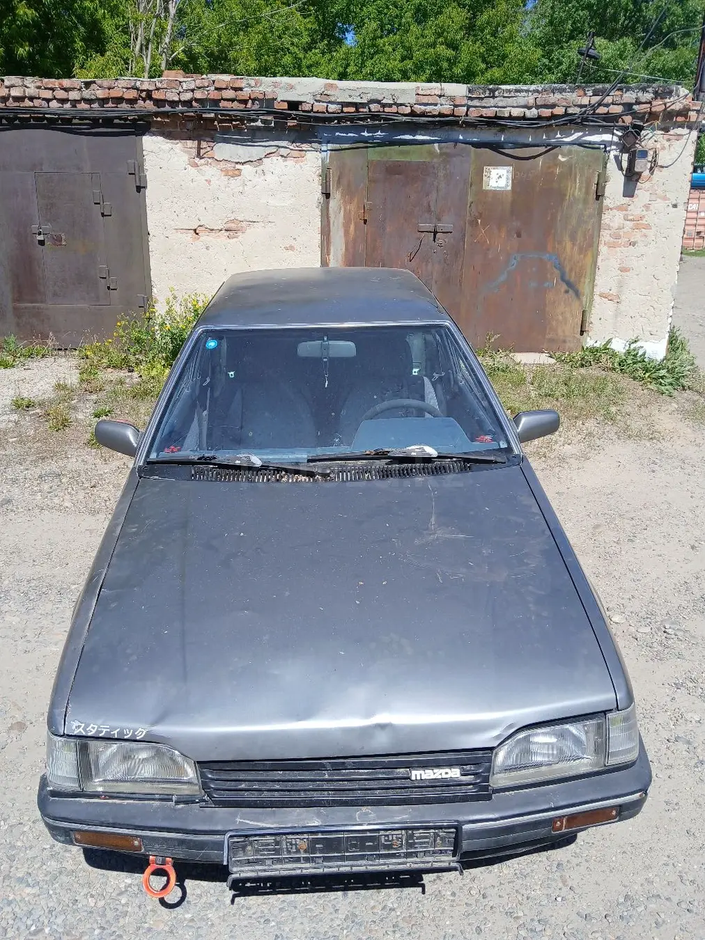 Mazda 323, 1989