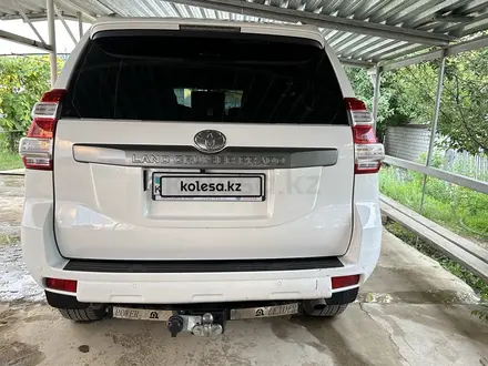 Toyota Land Cruiser Prado 2016 года за 18 000 000 тг. в Актобе – фото 12