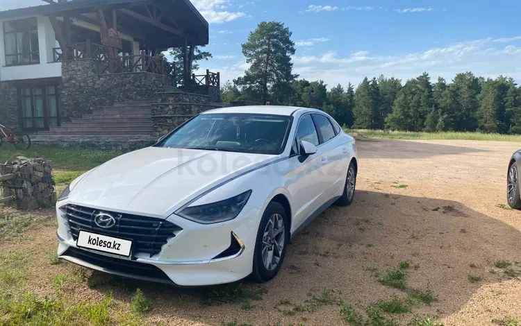 Hyundai Sonata 2020 года за 11 800 000 тг. в Астана