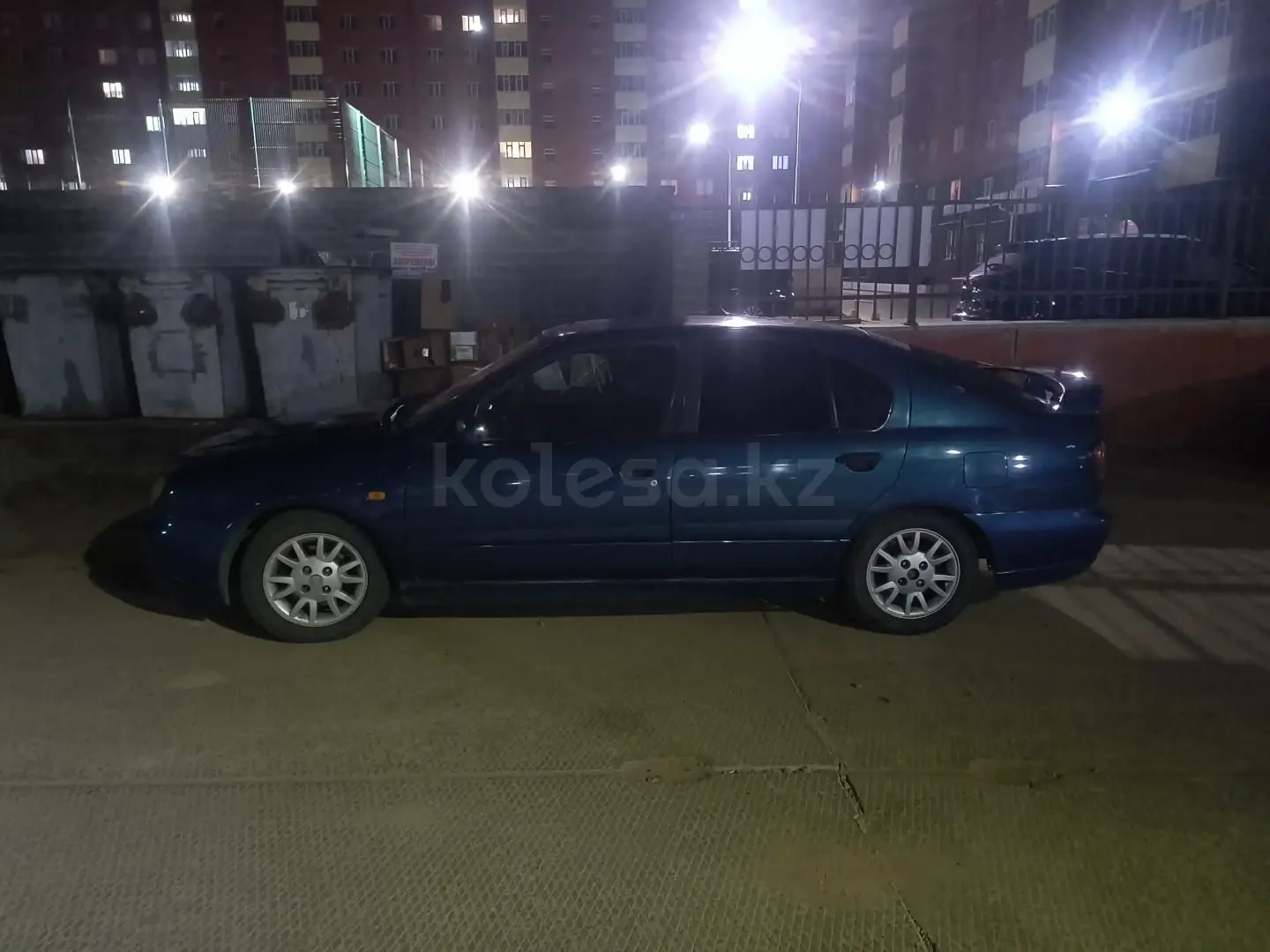 Nissan Primera, 2001