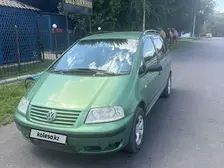 Volkswagen Sharan, 2001