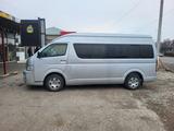 Toyota Hiace 2009 года за 10 000 000 тг. в Шымкент