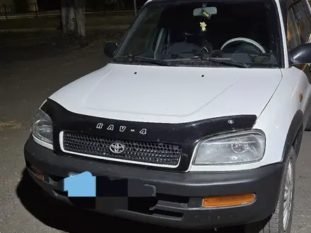 Toyota RAV4 1997 года за 3 800 000 тг. в Караганда – фото 2