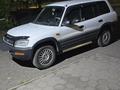 Toyota RAV4 1997 годаүшін3 800 000 тг. в Караганда