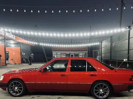 Mercedes-Benz E 230 1991 года за 1 800 000 тг. в Алматы – фото 15