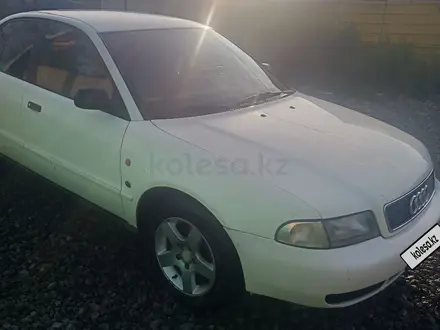 Audi A4 1997 года за 2 500 000 тг. в Караганда