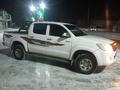 Toyota Hilux 2013 годаүшін6 999 999 тг. в Уральск – фото 2