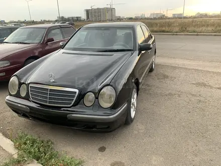 Mercedes-Benz E 320 2001 года за 3 350 000 тг. в Астана – фото 5