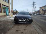 Hyundai Elantra 2021 года за 10 100 000 тг. в Алматы – фото 3