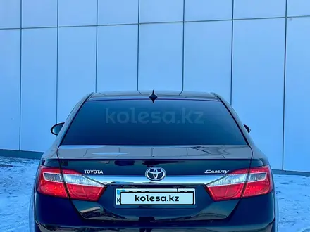 Toyota Camry 2014 года за 8 900 000 тг. в Уральск – фото 4