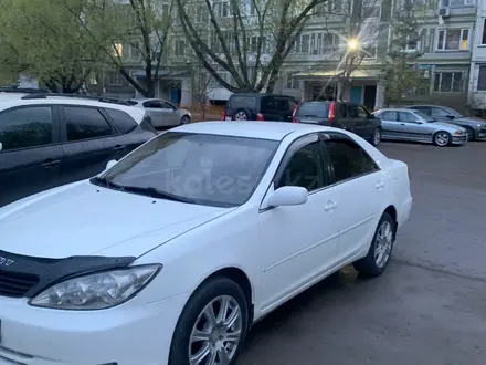 Toyota Camry 2002 года за 4 000 000 тг. в Астана – фото 2