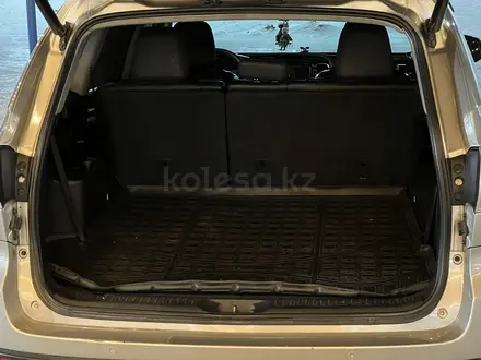 Toyota Highlander 2014 года за 18 000 000 тг. в Семей – фото 15