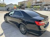 Toyota Camry 2013 года за 9 850 000 тг. в Жанаозен – фото 3