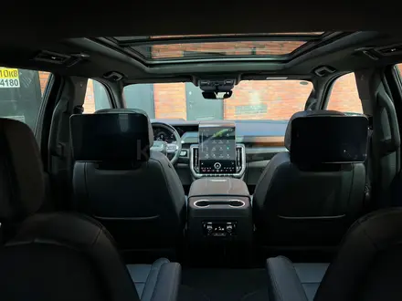 GMC Yukon 2024 года за 65 000 000 тг. в Астана – фото 34