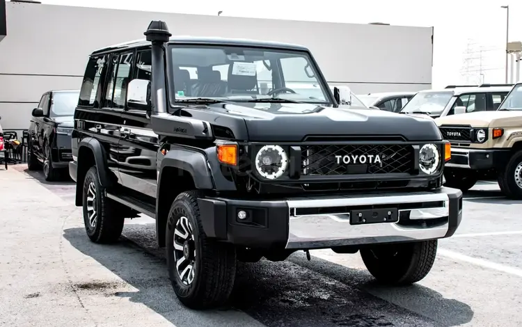 Toyota Land Cruiser Luxe 2026 года за 49 950 000 тг. в Астана