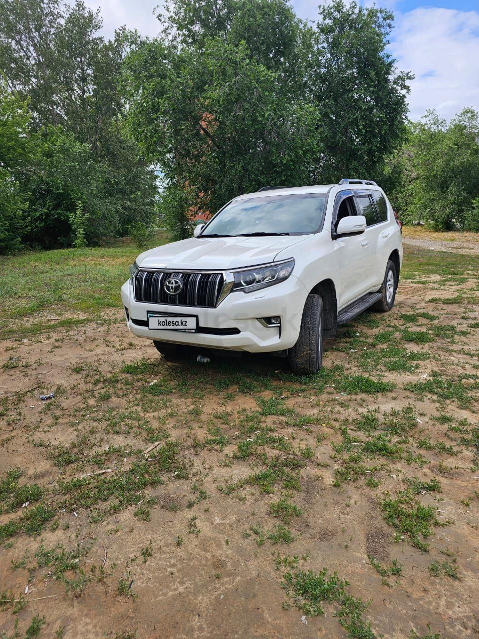 Toyota Land Cruiser Prado 2019 г.