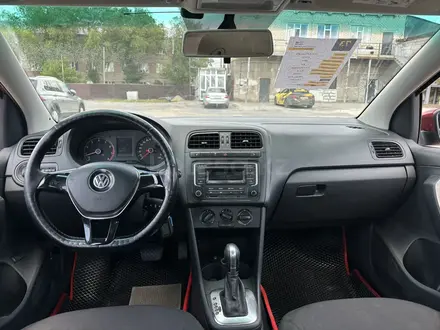 Volkswagen Polo 2015 года за 4 850 000 тг. в Актобе – фото 7