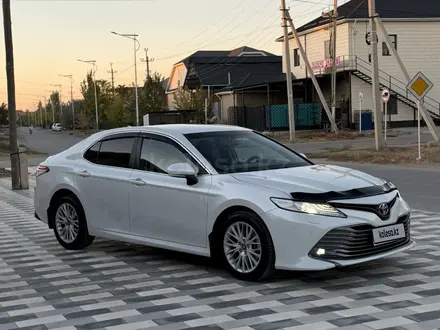 Toyota Camry 2019 года за 12 200 000 тг. в Кызылорда – фото 10