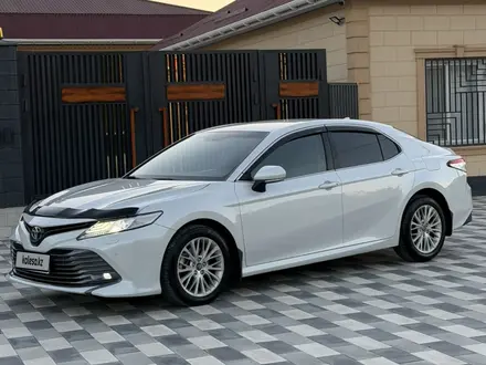 Toyota Camry 2019 года за 12 200 000 тг. в Кызылорда – фото 13