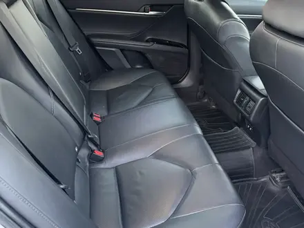 Toyota Camry 2019 года за 12 200 000 тг. в Кызылорда – фото 16