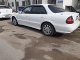 Hyundai Sonata 1998 года за 1 500 000 тг. в Алматы – фото 3