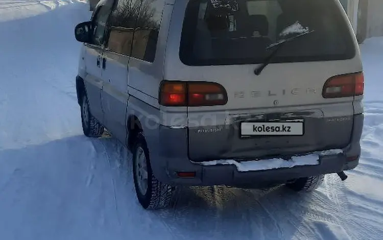 Mitsubishi Delica 1998 года за 2 000 000 тг. в Семей