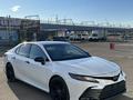 Toyota Camry 2018 года за 11 500 000 тг. в Астана