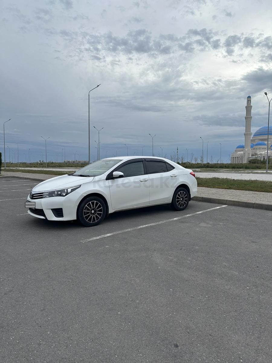 Toyota Corolla 2014 г.