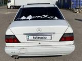 Mercedes-Benz E 320 1993 годаүшін1 600 000 тг. в Алматы – фото 5