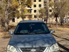 Kia Carens, 2004