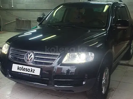 Volkswagen Touareg 2005 годаүшін4 200 000 тг. в Астана – фото 10