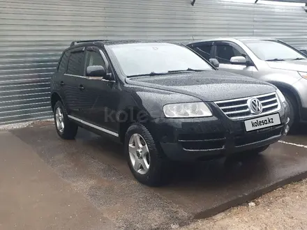 Volkswagen Touareg 2005 годаүшін4 200 000 тг. в Астана – фото 12