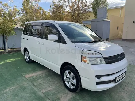 Toyota Voxy 2005 годаүшін3 500 000 тг. в Атырау – фото 3