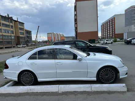 Mercedes-Benz E 500 2006 годаүшін4 000 000 тг. в Уральск – фото 4