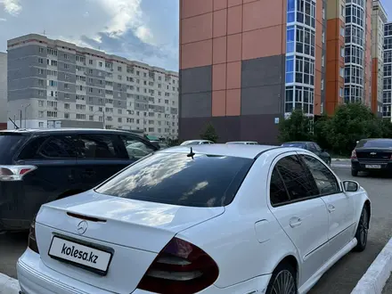 Mercedes-Benz E 500 2006 годаүшін4 000 000 тг. в Уральск – фото 5