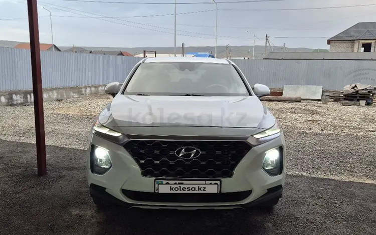 Hyundai Santa Fe 2019 года за 10 800 000 тг. в Алматы