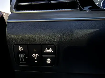 Kia K5 2021 года за 10 600 000 тг. в Астана – фото 11