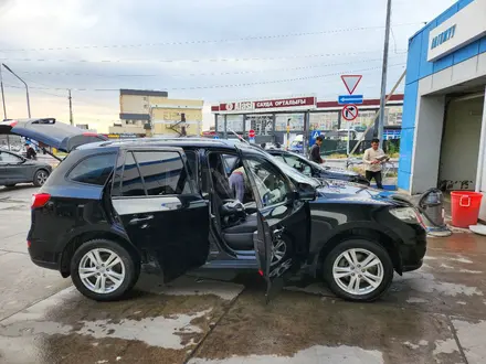 Hyundai Santa Fe 2010 года за 8 800 000 тг. в Шымкент – фото 2