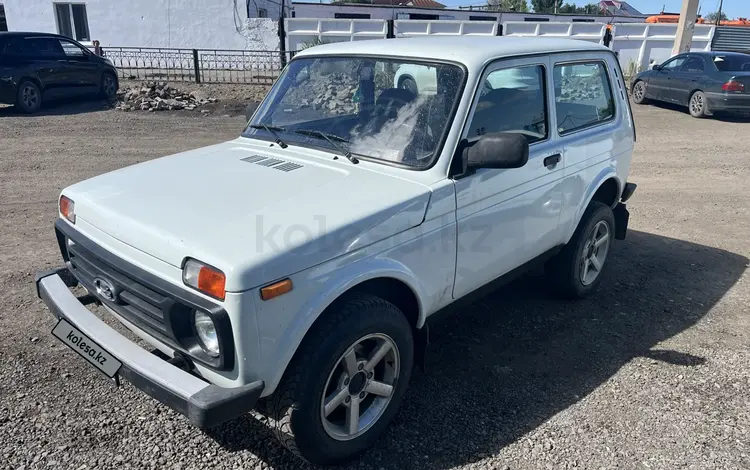 ВАЗ (Lada) Lada 2121 2017 годаүшін2 800 000 тг. в Астана