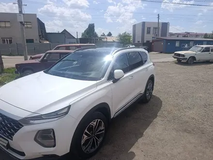 Hyundai Santa Fe 2019 года за 11 500 000 тг. в Астана – фото 5